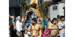 01_Paris_10_fete_ganesh